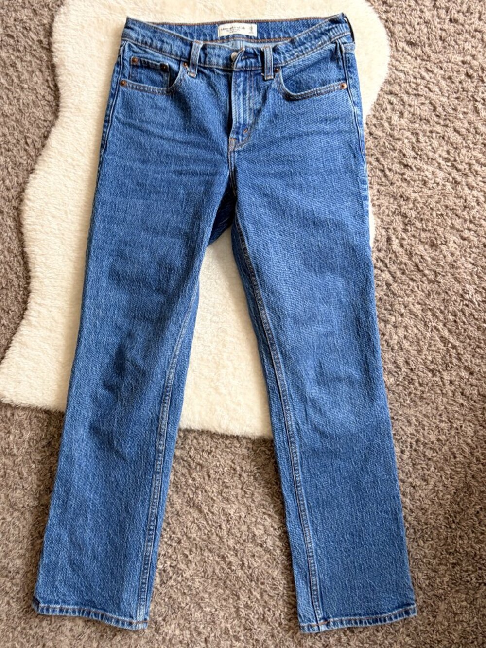 Abercrombie & Fitch Mid Rise 90s Straight Jeans, 25s